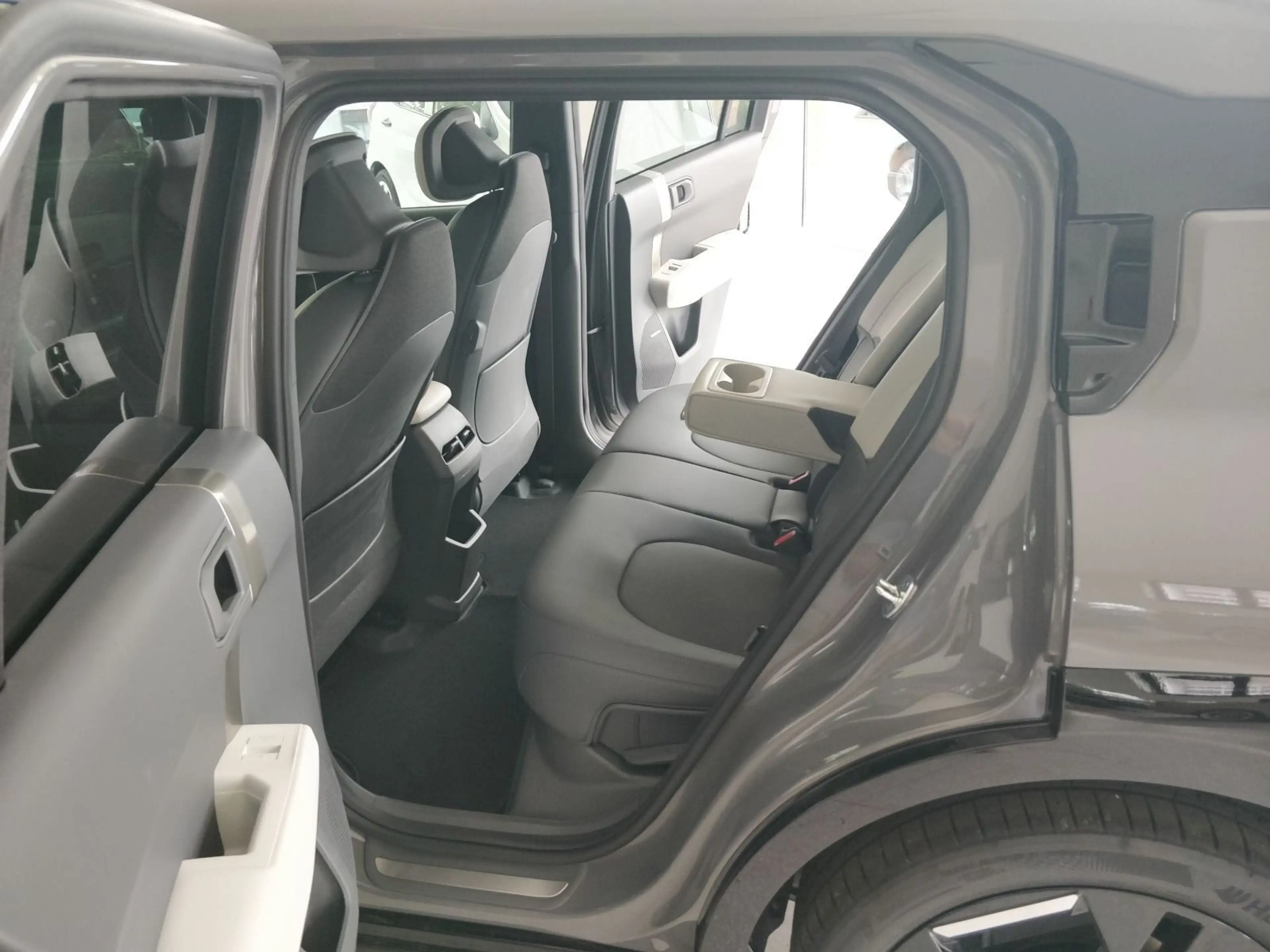 Kia EV3 81,4 GT-Line 204PS AHK WÄRME 360 SHZ 19"ALU — photo 15