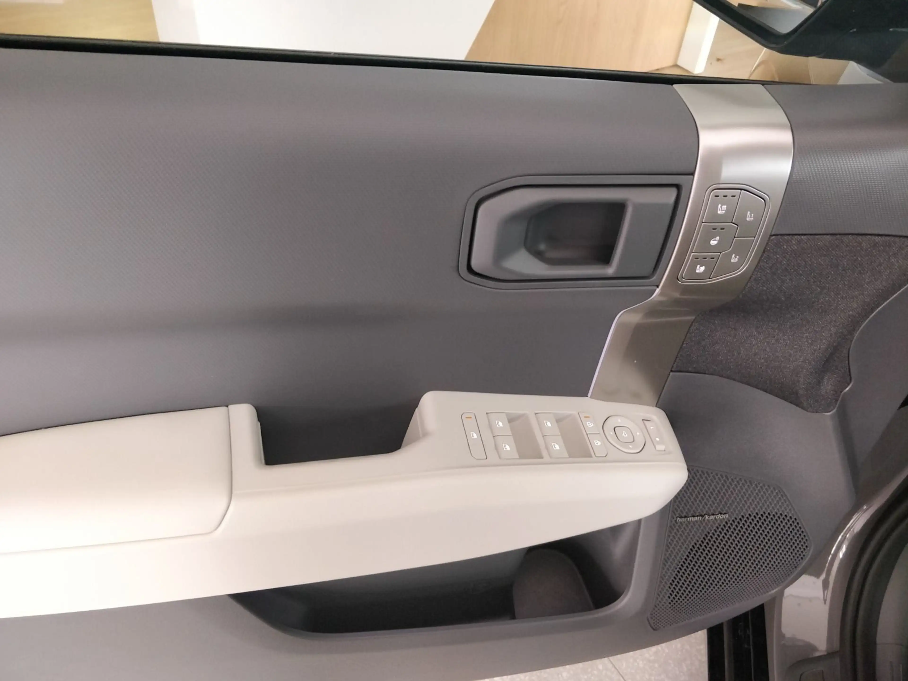 Kia EV3 81,4 GT-Line 204PS AHK WÄRME 360 SHZ 19"ALU — photo 9