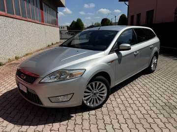 SW 2.0 tdci Titanium.