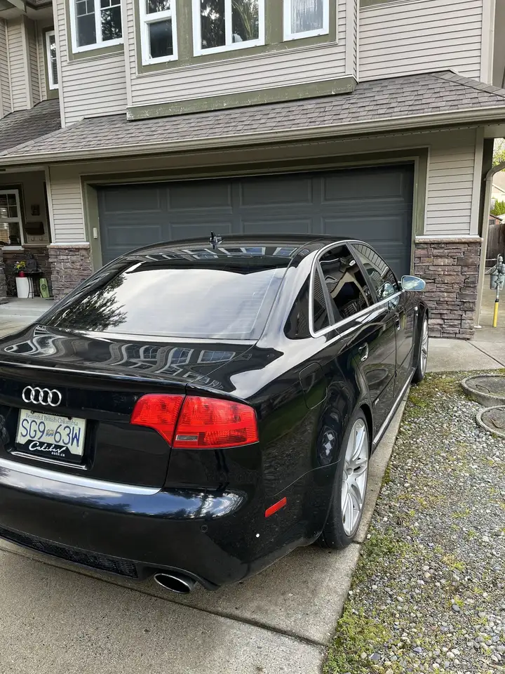 Audi RS4 снимка Audi RS4