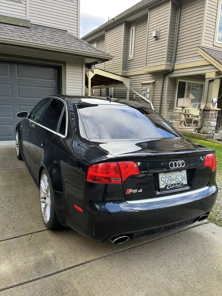 Audi RS4 снимка Audi RS4