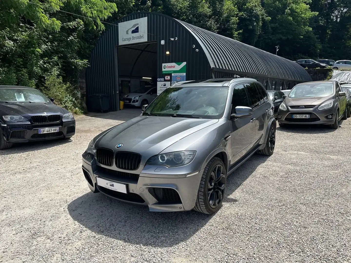 BMW X5 M (E70) 4.4 i V8 555cv Gris - 1