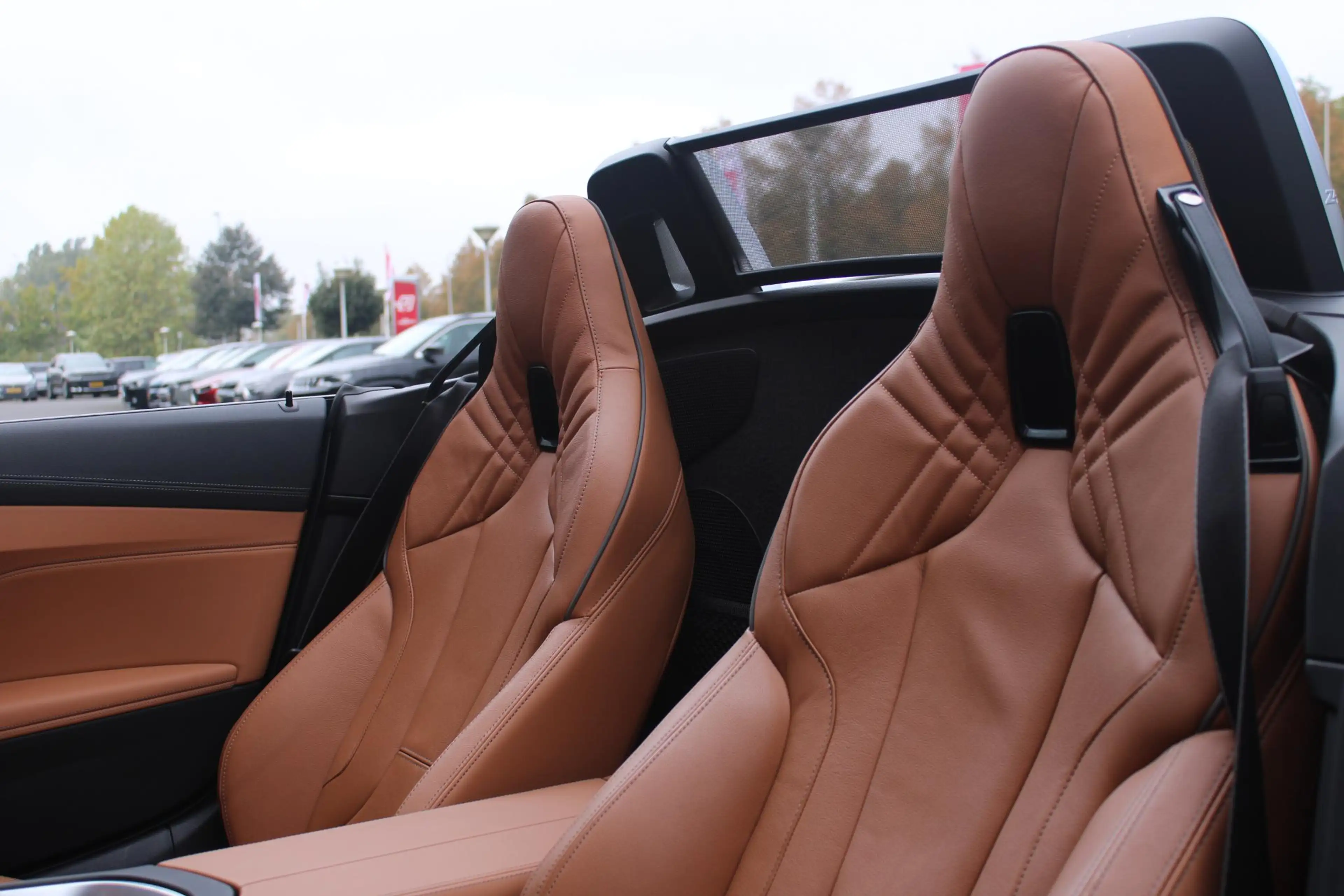BMW Z4 Roadster sDRIVE 20i 197PK HIGH EXECUTIVE M-SPORT A — photo 17