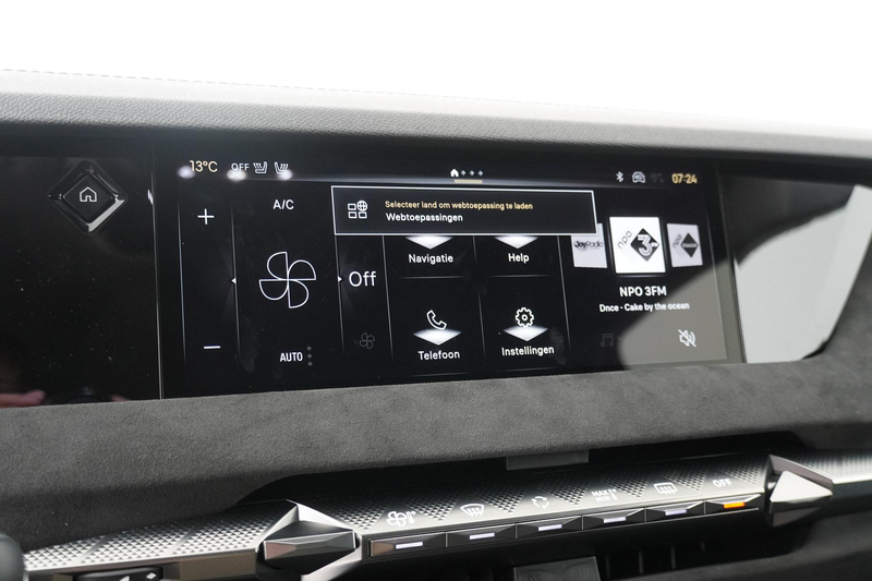 DS Automobiles DS 4 No E-Tense Etoile Absolute Comfort Pack 58.3 kWh | — photo 8