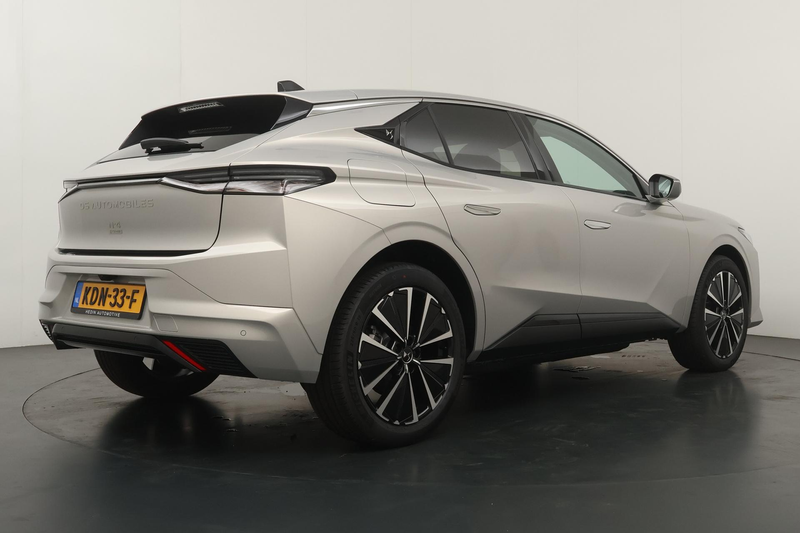 DS Automobiles DS 4 No E-Tense Etoile Absolute Comfort Pack 58.3 kWh | — photo 2