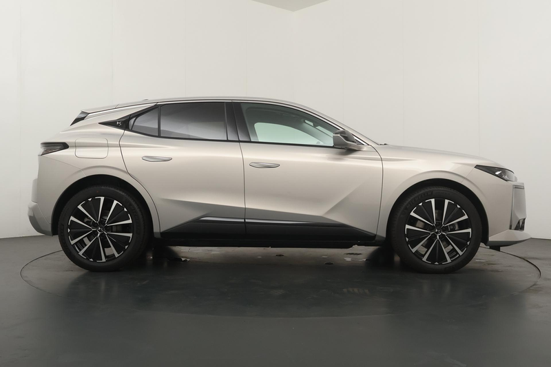 DS Automobiles DS 4 No E-Tense Etoile Absolute Comfort Pack 58.3 kWh | — photo 12
