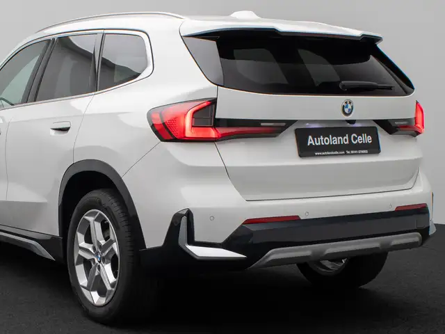 BMW X1 view 16