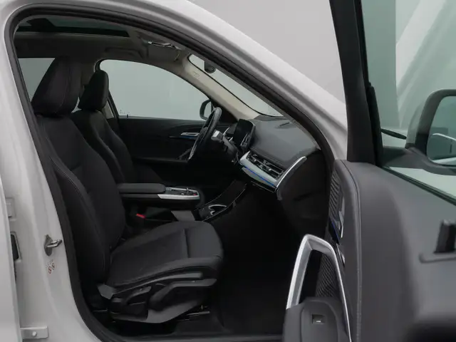 BMW X1 view 24
