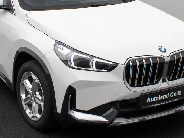 BMW X1 view 18