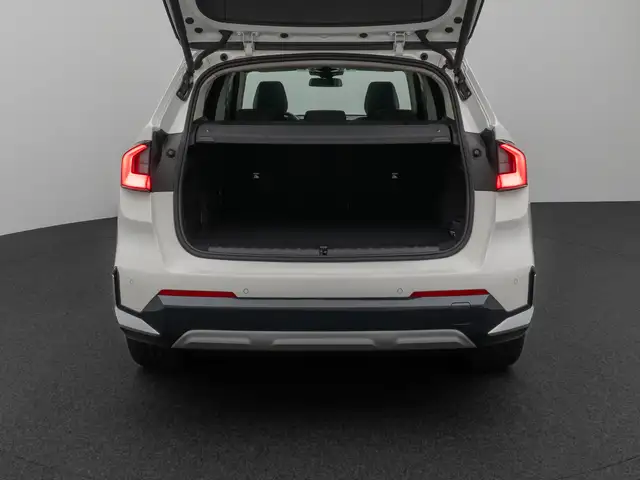 BMW X1 view 13