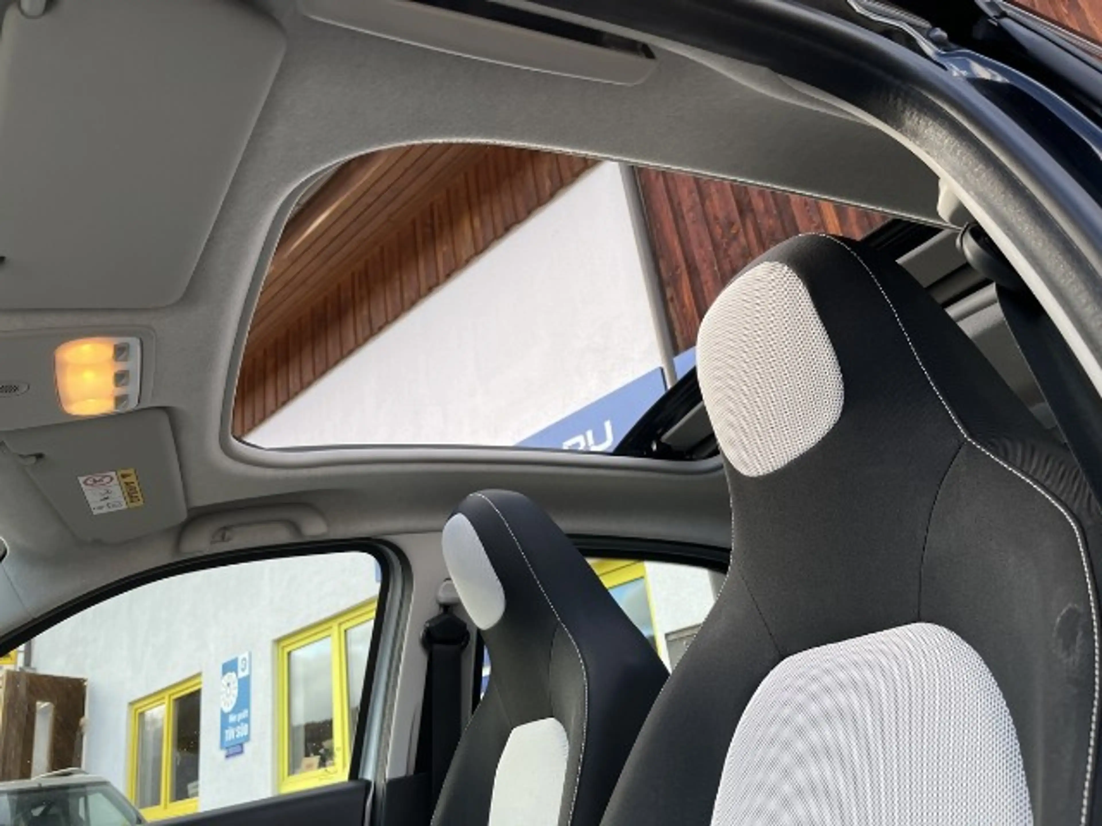 smart forFour passion NAVI // FALTDACH — photo 10