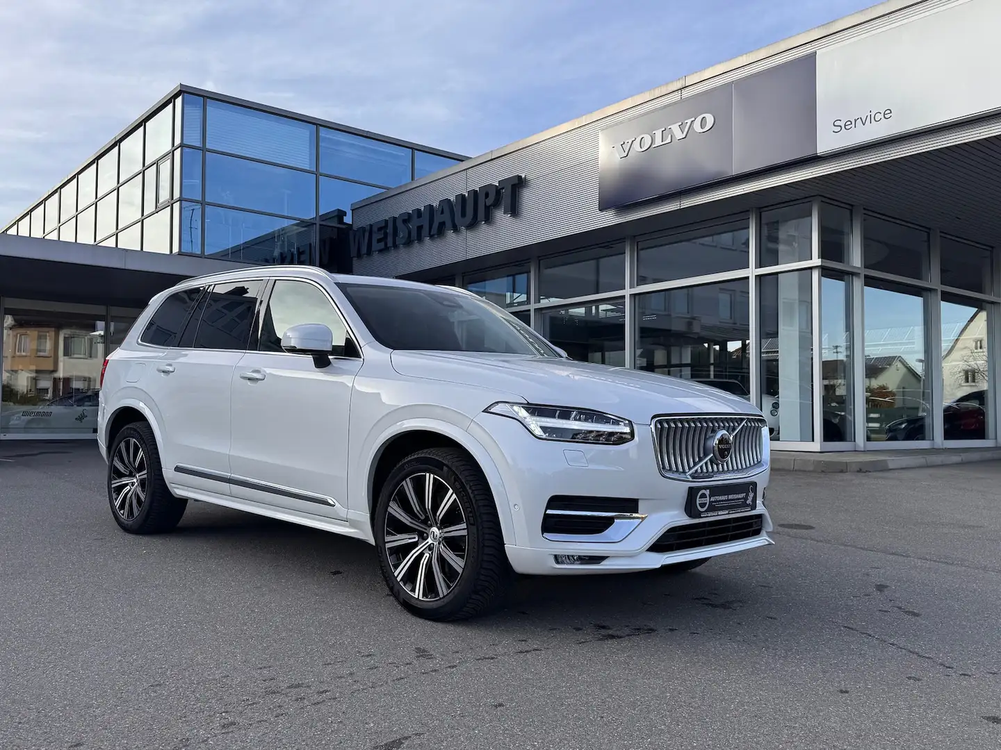 Volvo XC90 B5*Plus Bright*NP 90.810*AHK*Standhzg*Pano Weiß - 1