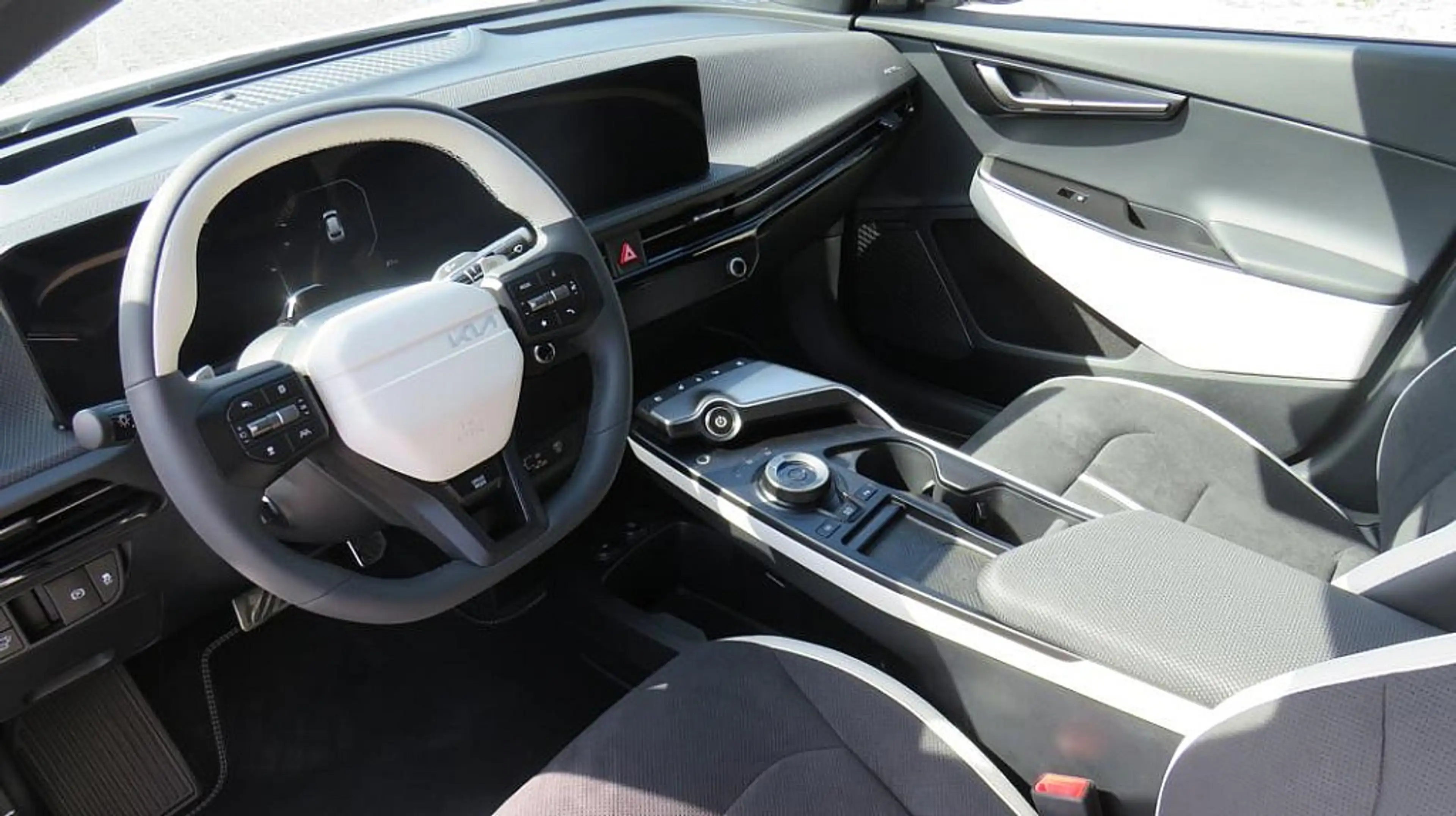 Kia EV6 AWD 84kWh Long Range GT-Line Premium Aut. 326PS — photo 13