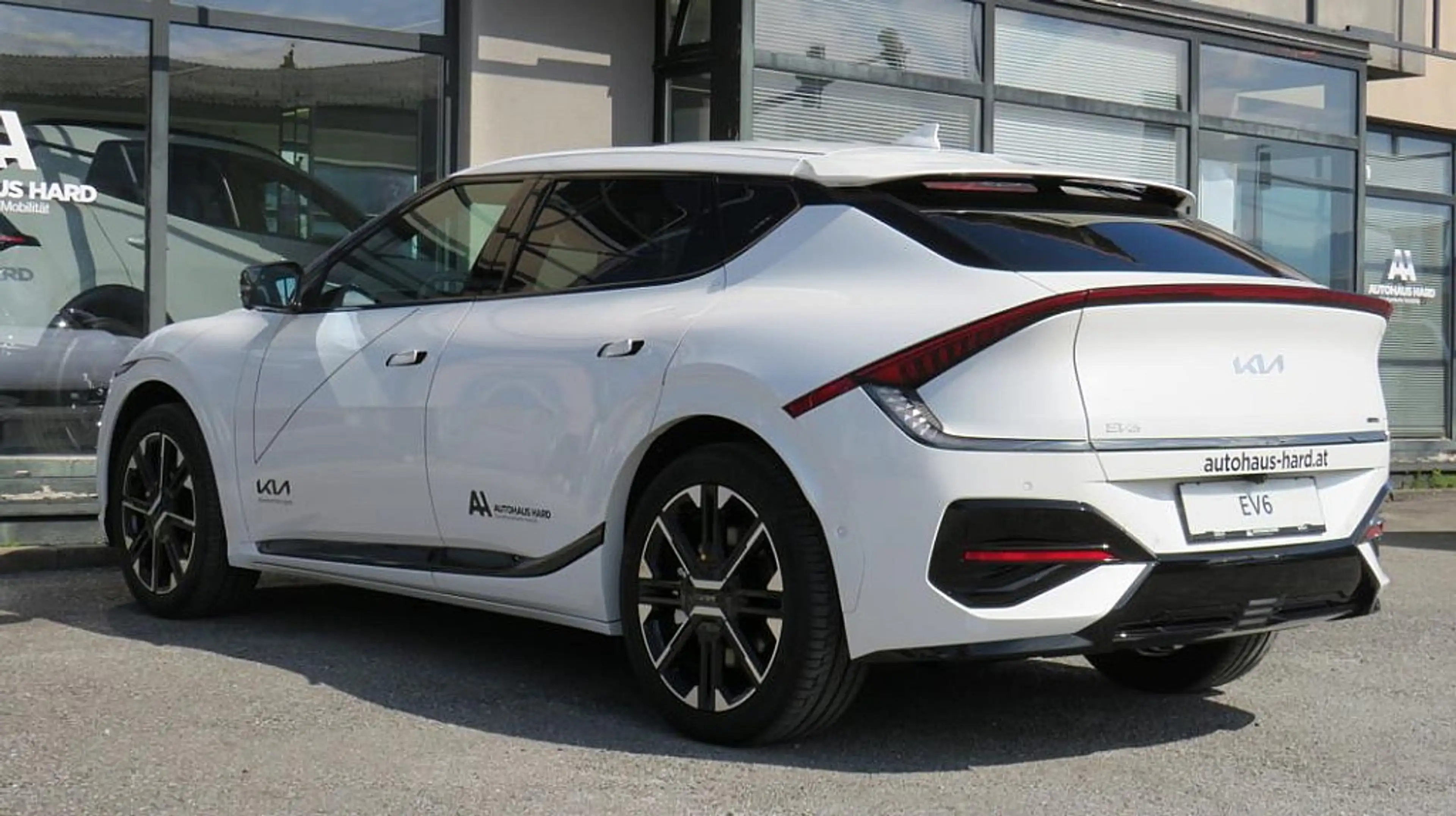 Kia EV6 AWD 84kWh Long Range GT-Line Premium Aut. 326PS — photo 9
