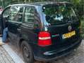 Volkswagen Touran Touran 1.6-16V FSI Zwart - thumbnail 3