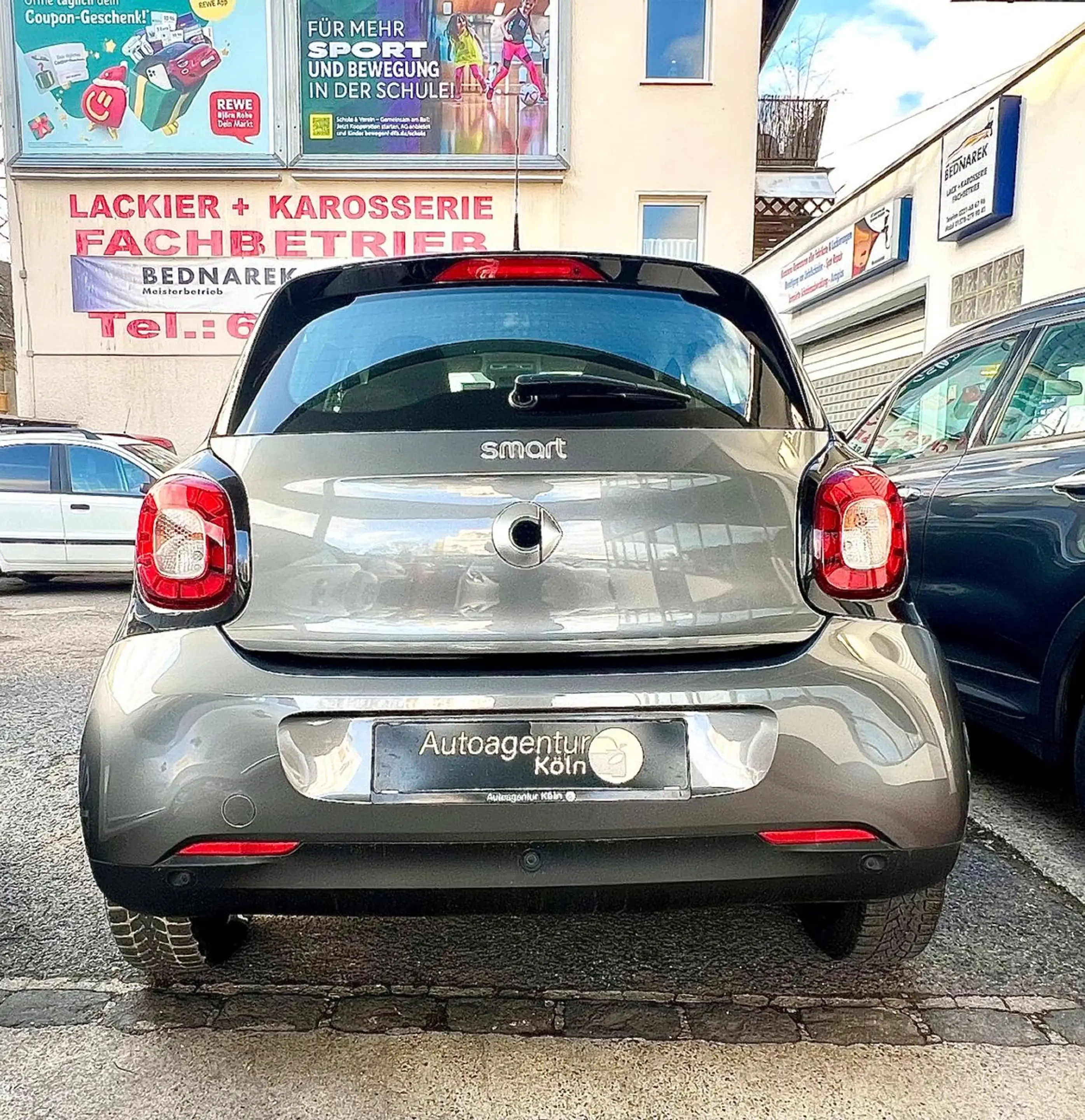 smart forFour *nur.54707KM*KLIMA*SHZ*PDC+1-J GAR* — photo 6