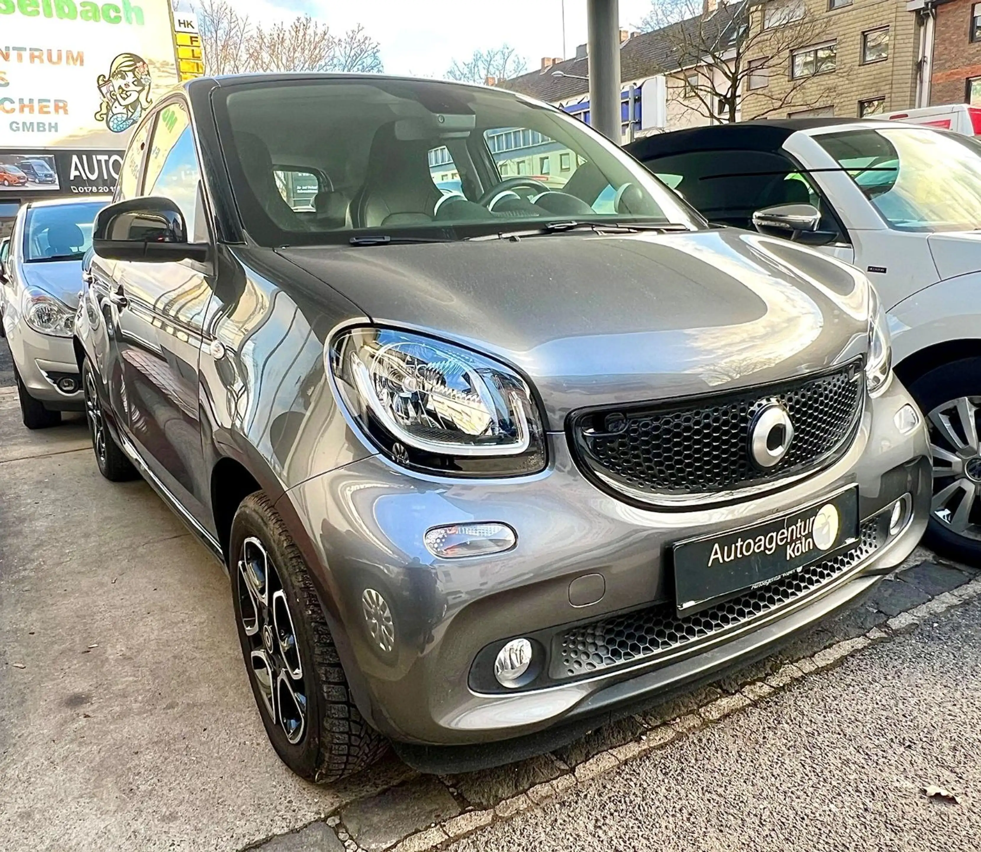 smart forFour *nur.54707KM*KLIMA*SHZ*PDC+1-J GAR* — photo 3
