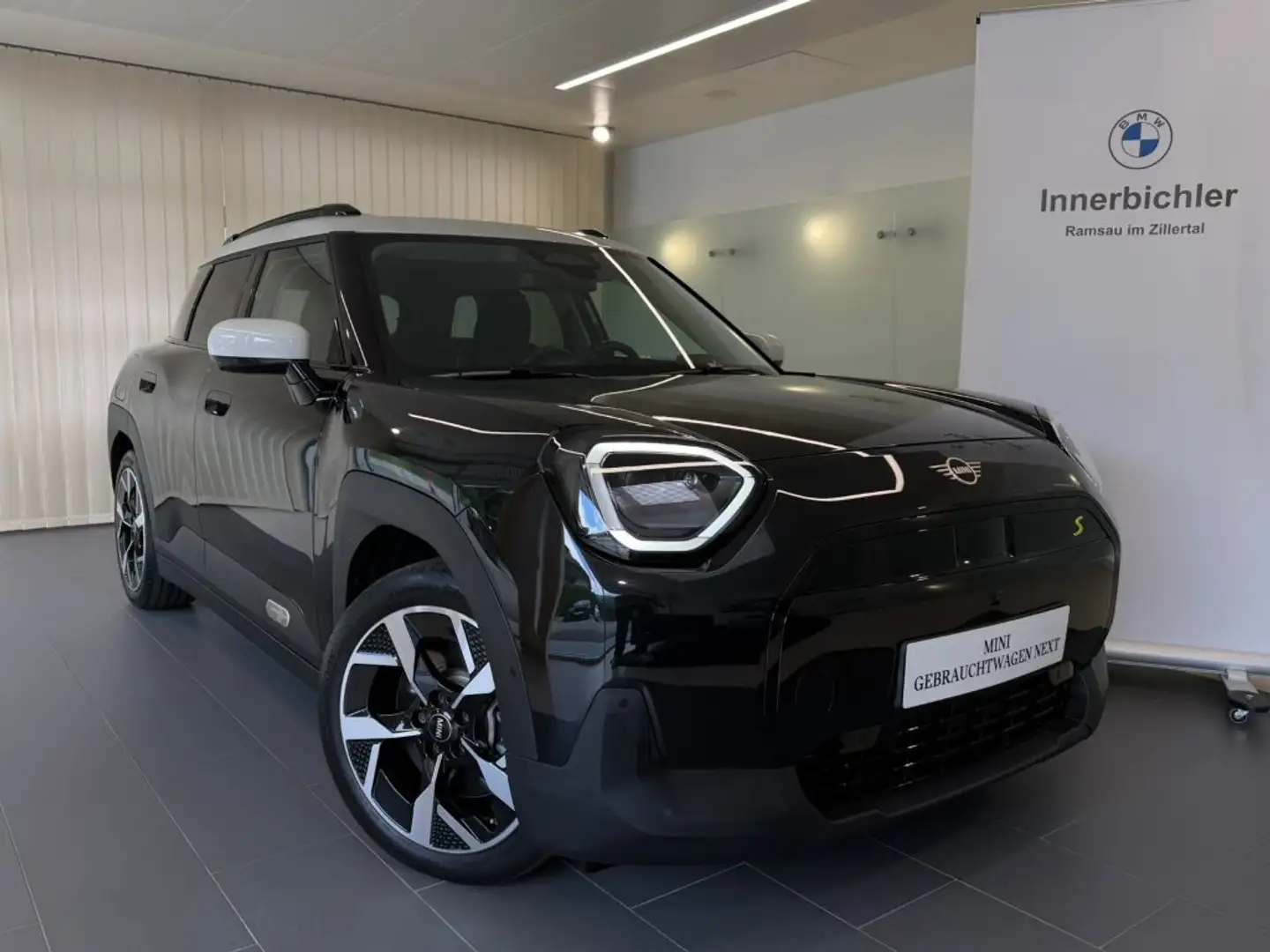 MINI Aceman SE Schwarz - 1