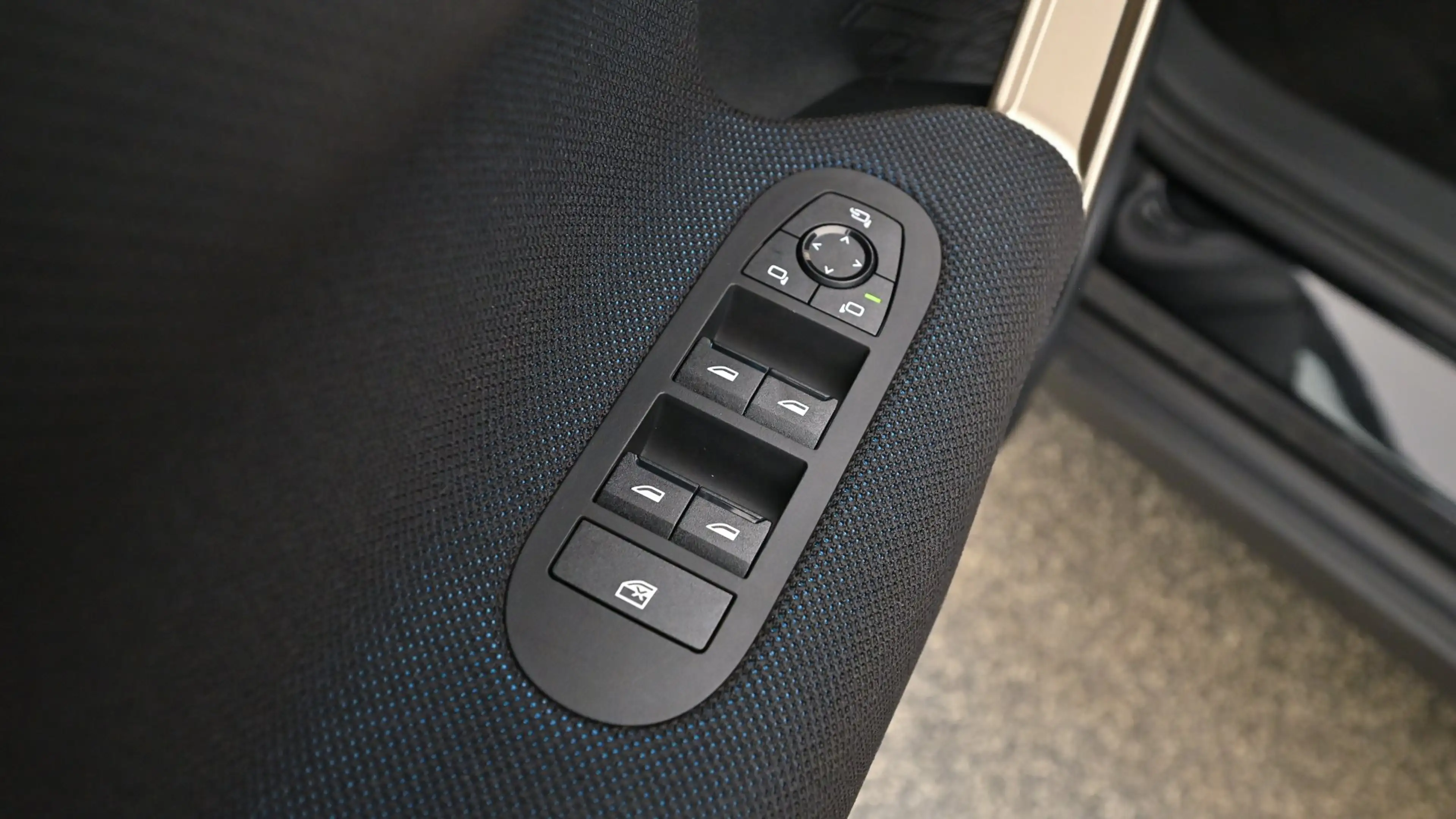 MINI Aceman SE — photo 13