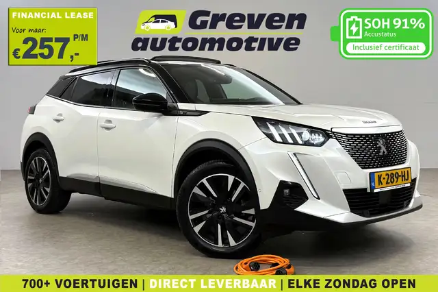 Peugeot e-2008 EV GT-Line 50 kWh | Snelladen | SOH 91% | Pano | V