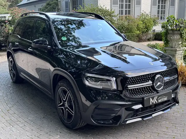 Mercedes-Benz GLB 180 AMG • 7-Zit • Pano • Multibeam • Sfeerverlichting