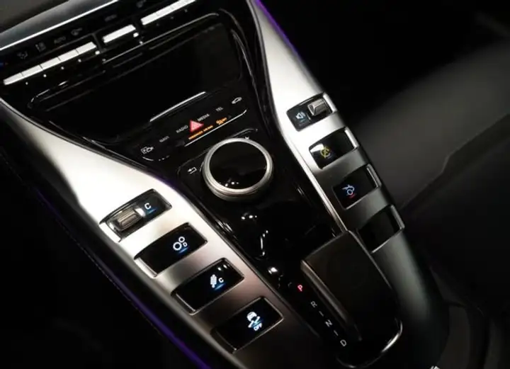 Mercedes-Benz GLE 2019, foto 24