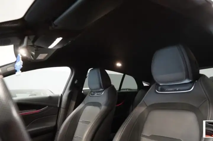 Mercedes-Benz GLE 2019, foto 21