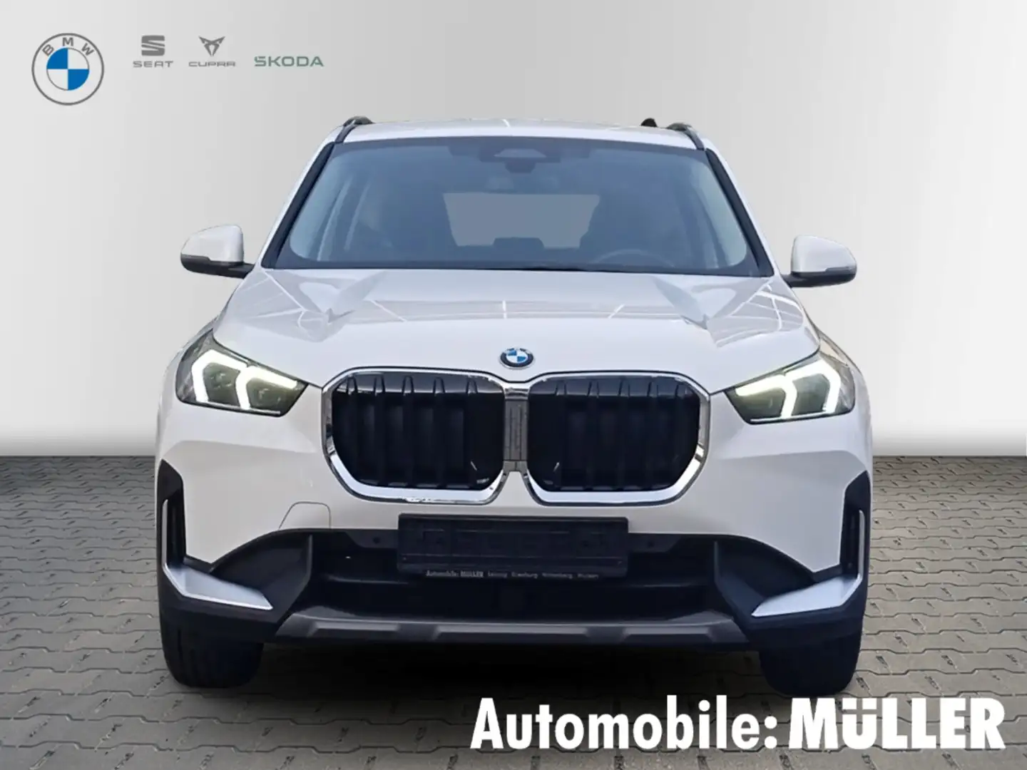 BMW X1 20 d sDrive*Park-Assistent*DAB*LED*HiFi*AHK-klappb Weiß - 2