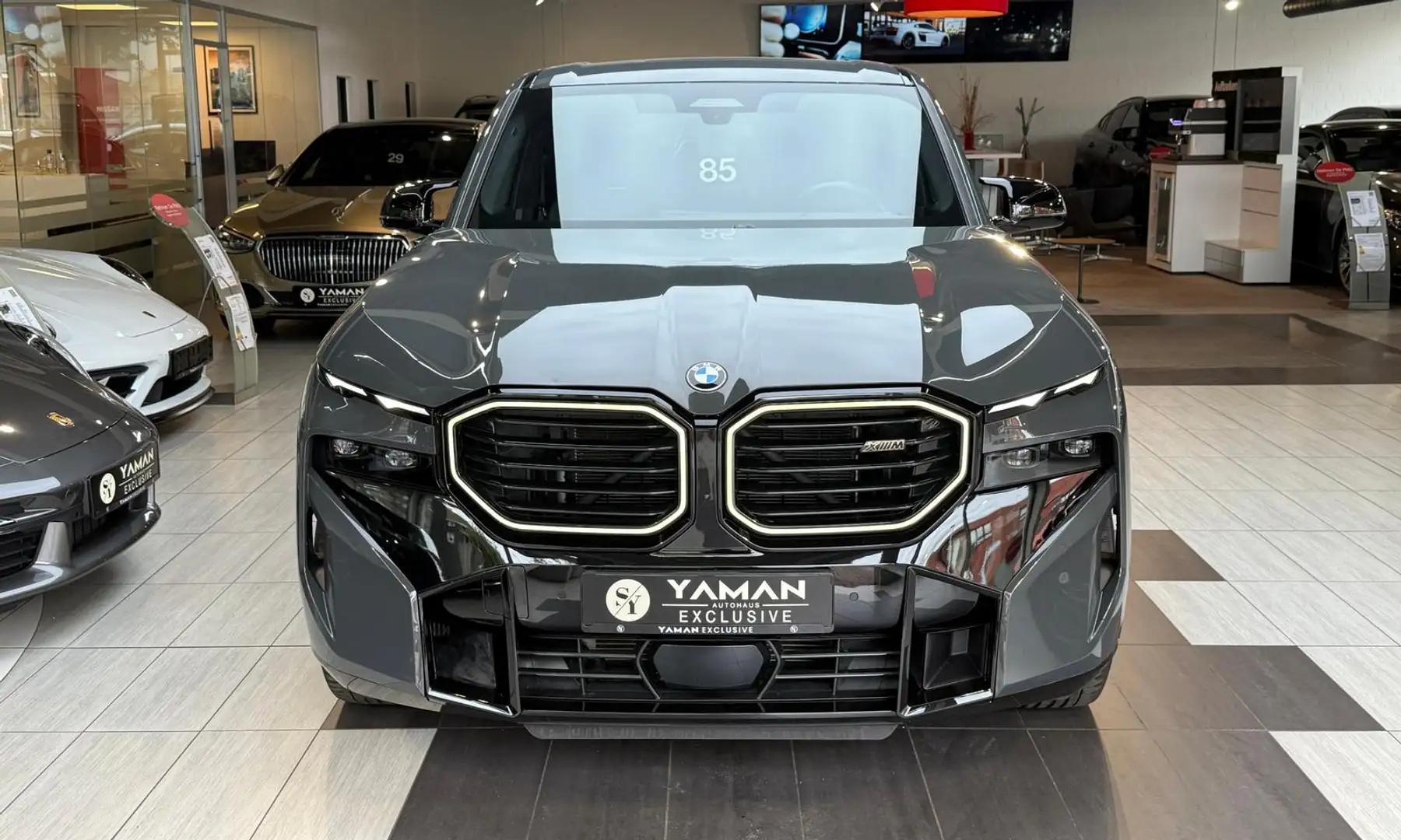 BMW XM M Driver´s*H&K*Soft-Close*Massage* Grau - 2