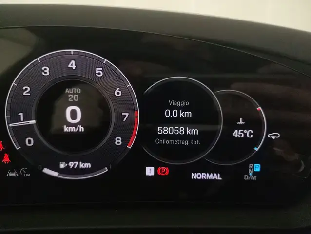 Porsche Cayenne view 15