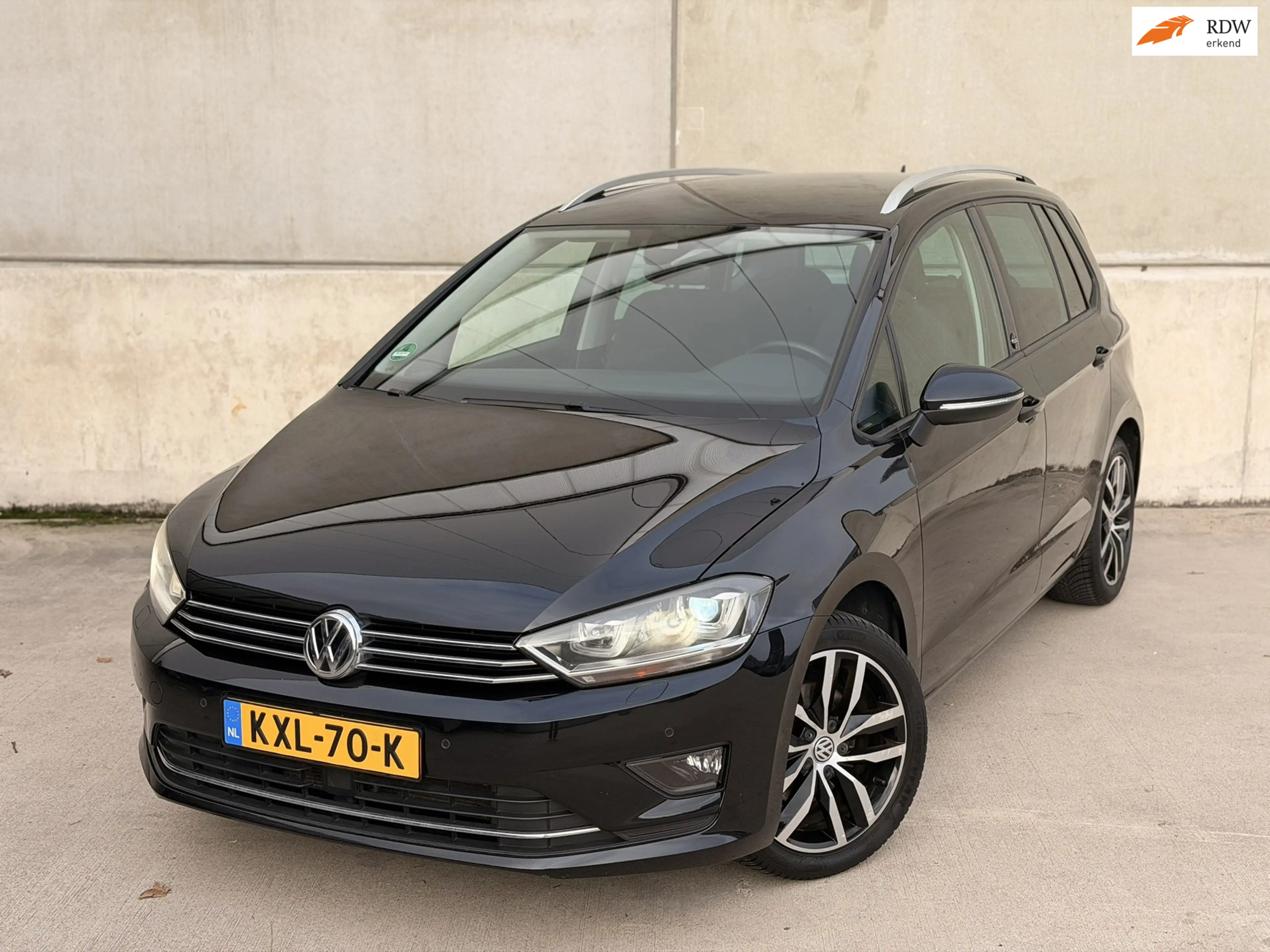 Volkswagen Golf Sportsvan 1.4 TSI Highline DSG Trekh Dynaudio ACC CarPlay
