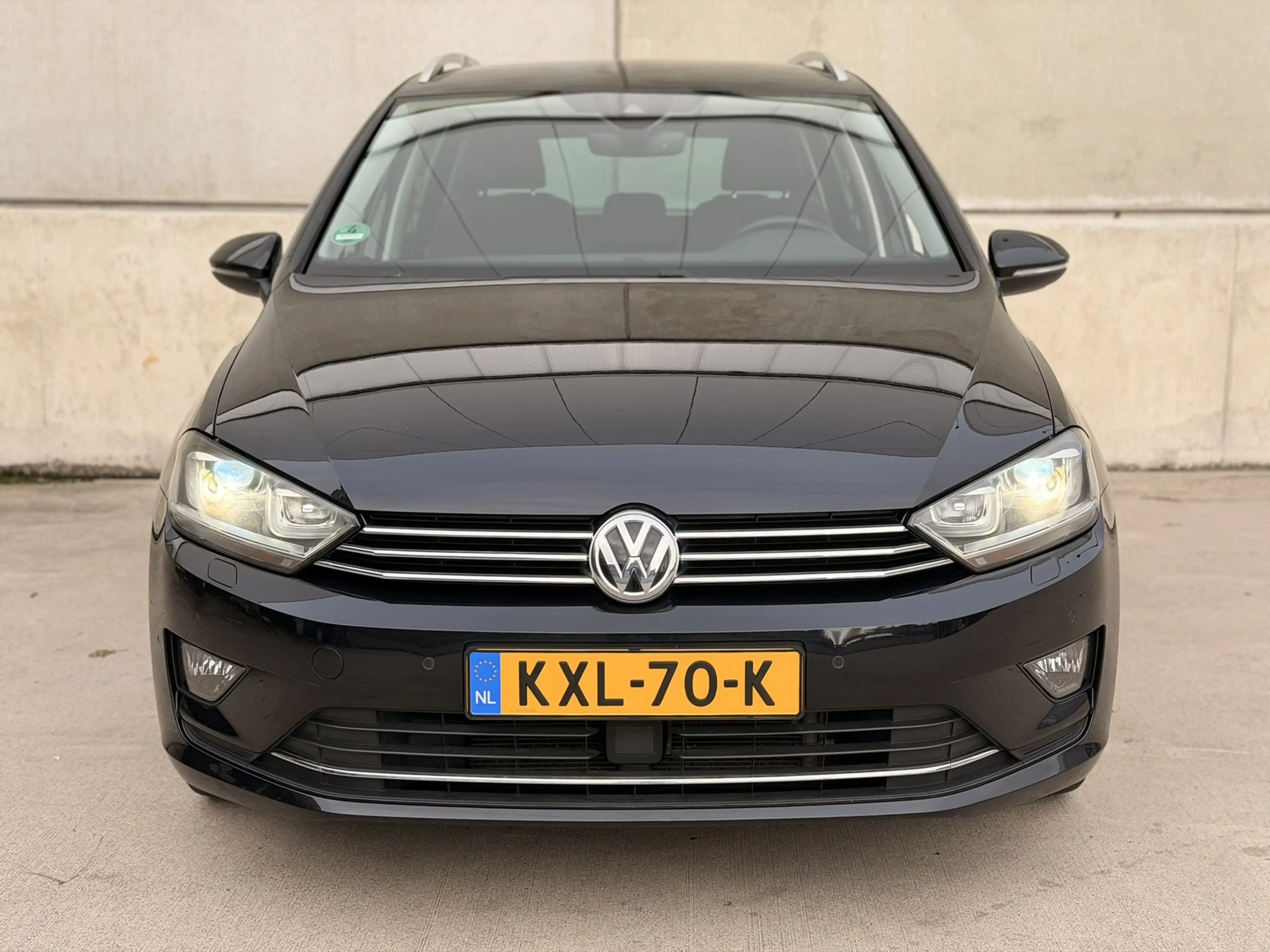Volkswagen Golf Sportsvan 1.4 TSI Highline DSG Trekh Dynaudio ACC CarPlay — photo 8