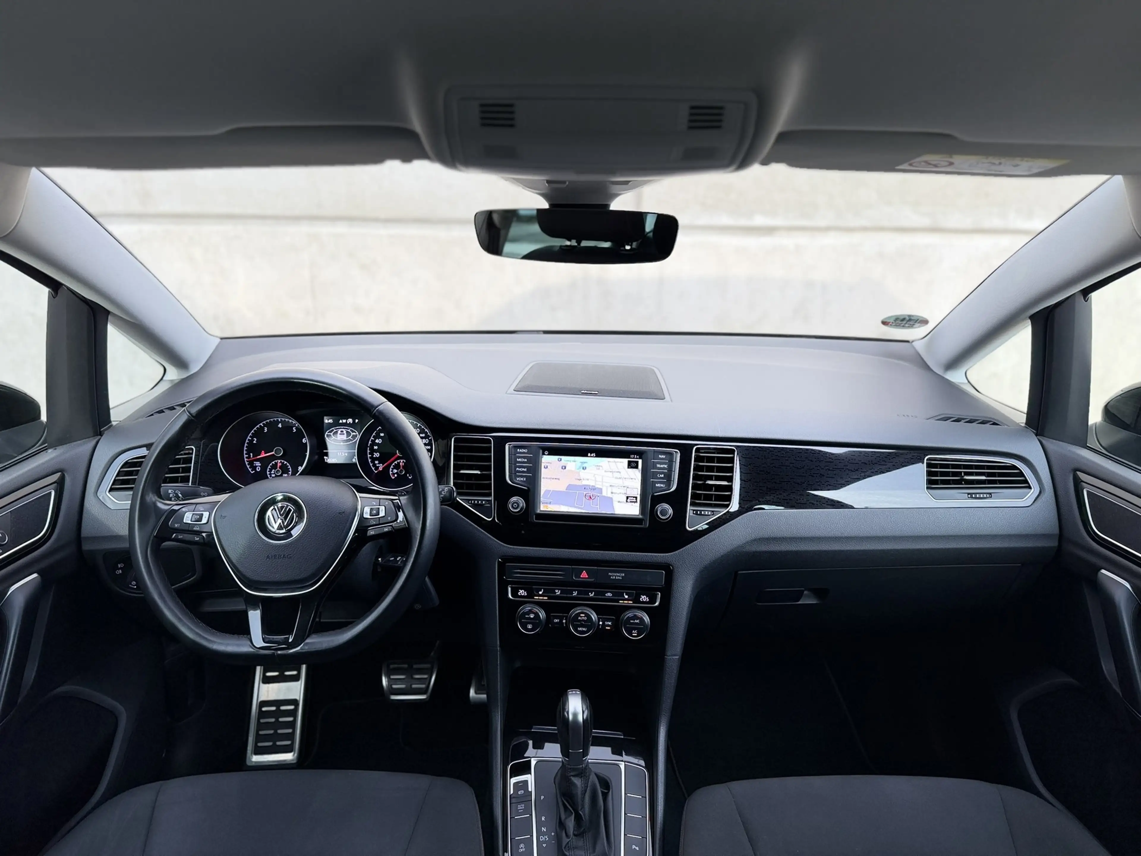 Volkswagen Golf Sportsvan 1.4 TSI Highline DSG Trekh Dynaudio ACC CarPlay — photo 13