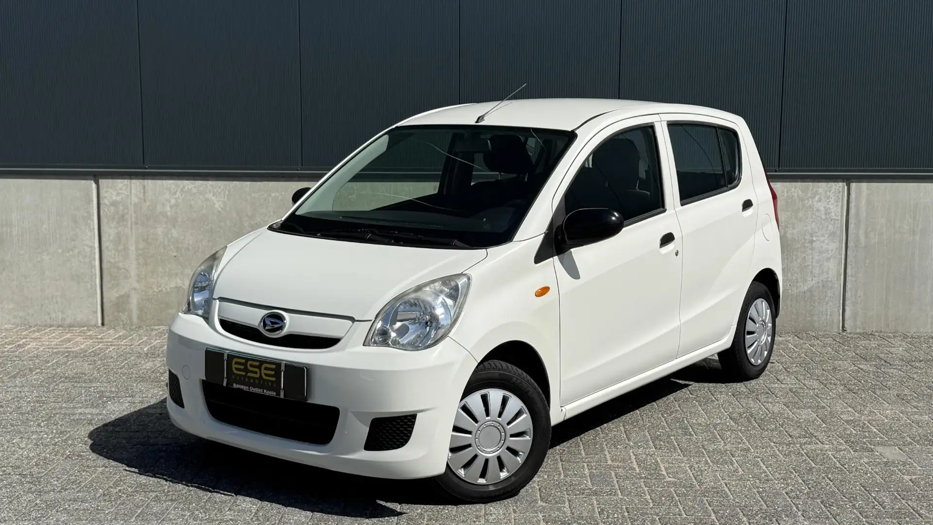 Daihatsu Cuore 1.0 Clever Alb - 1