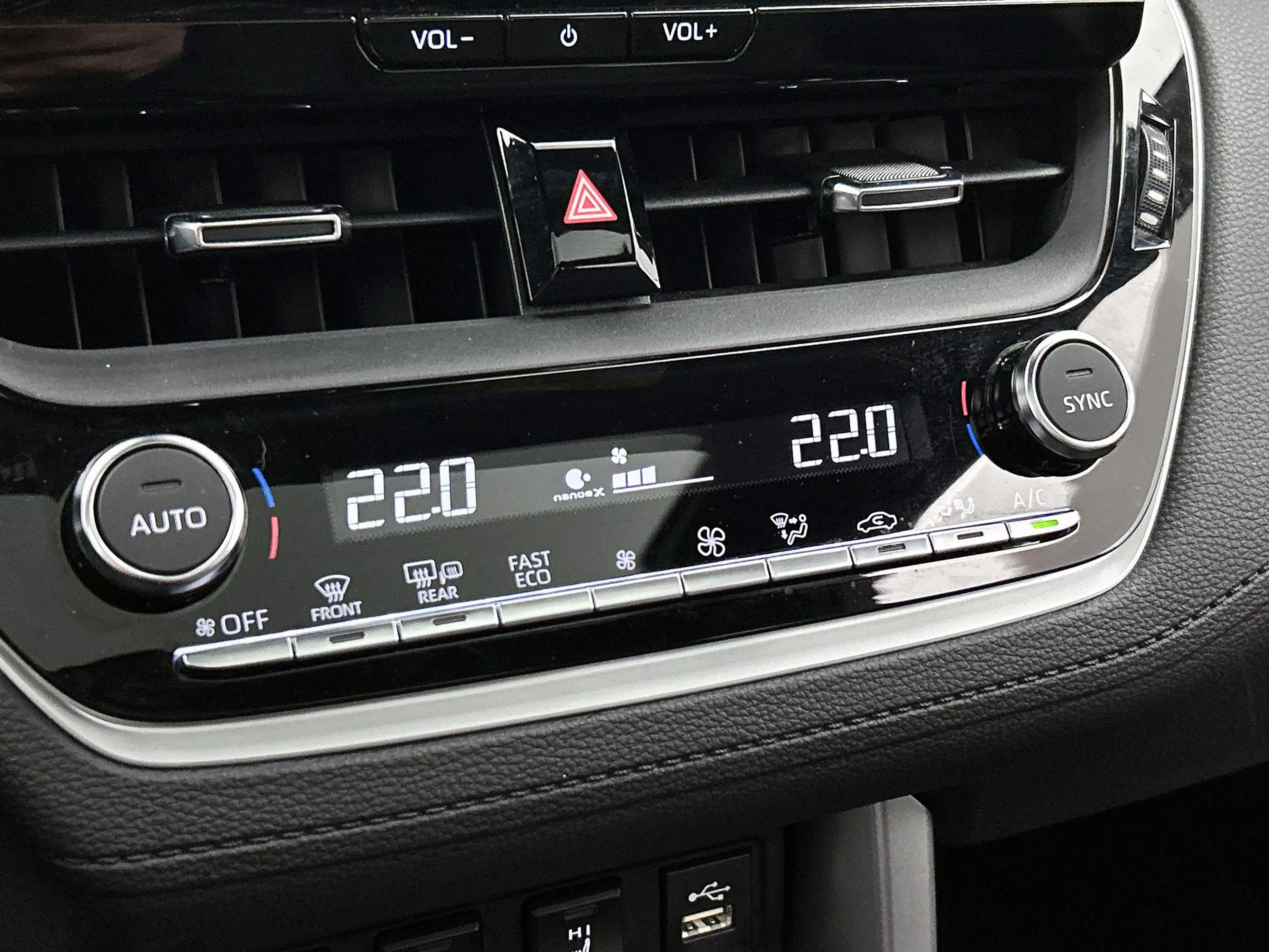Toyota Corolla Cross 2.0 High Power Hybrid Launch Edition | PANORAMADAK — photo 15
