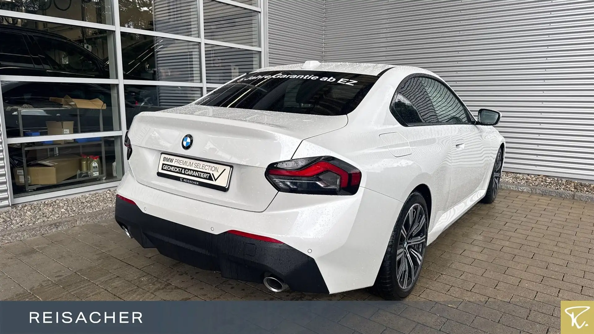 BMW 218 iA Coupé Navi Widescreen DAB 18"LM Weiß - 2