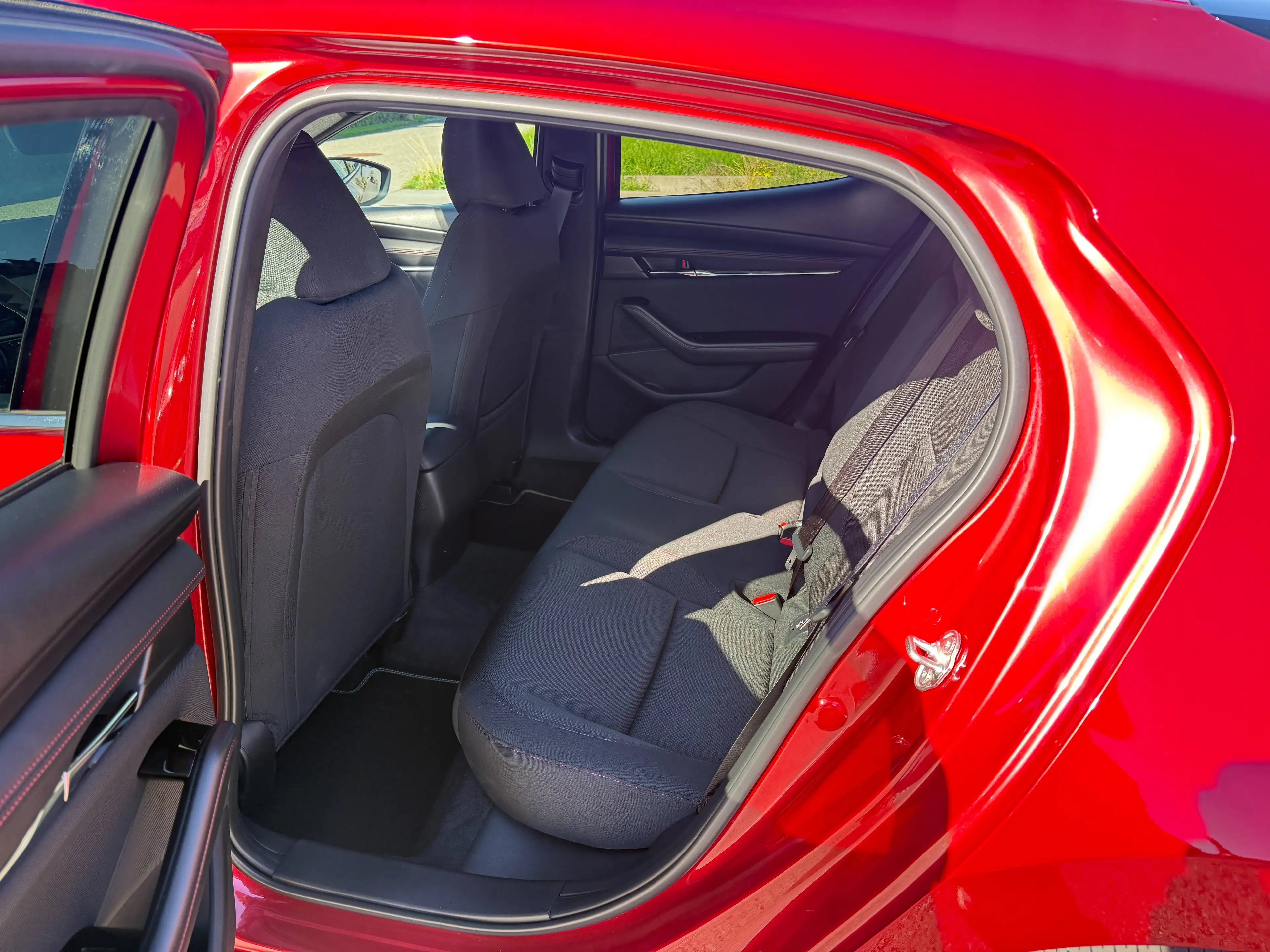 Mazda 3 e-Skyactiv G140 Homura Automatik 2,5L — photo 6