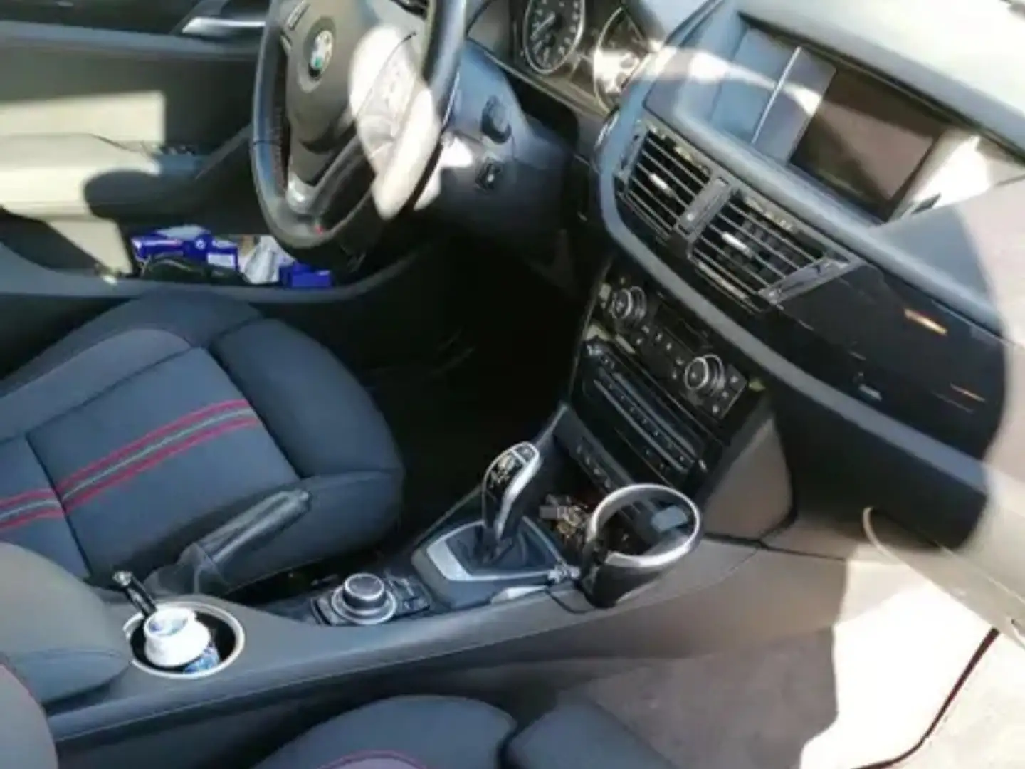 BMW X1 xDrive25d Österreich Paket Aut. Silber - 2