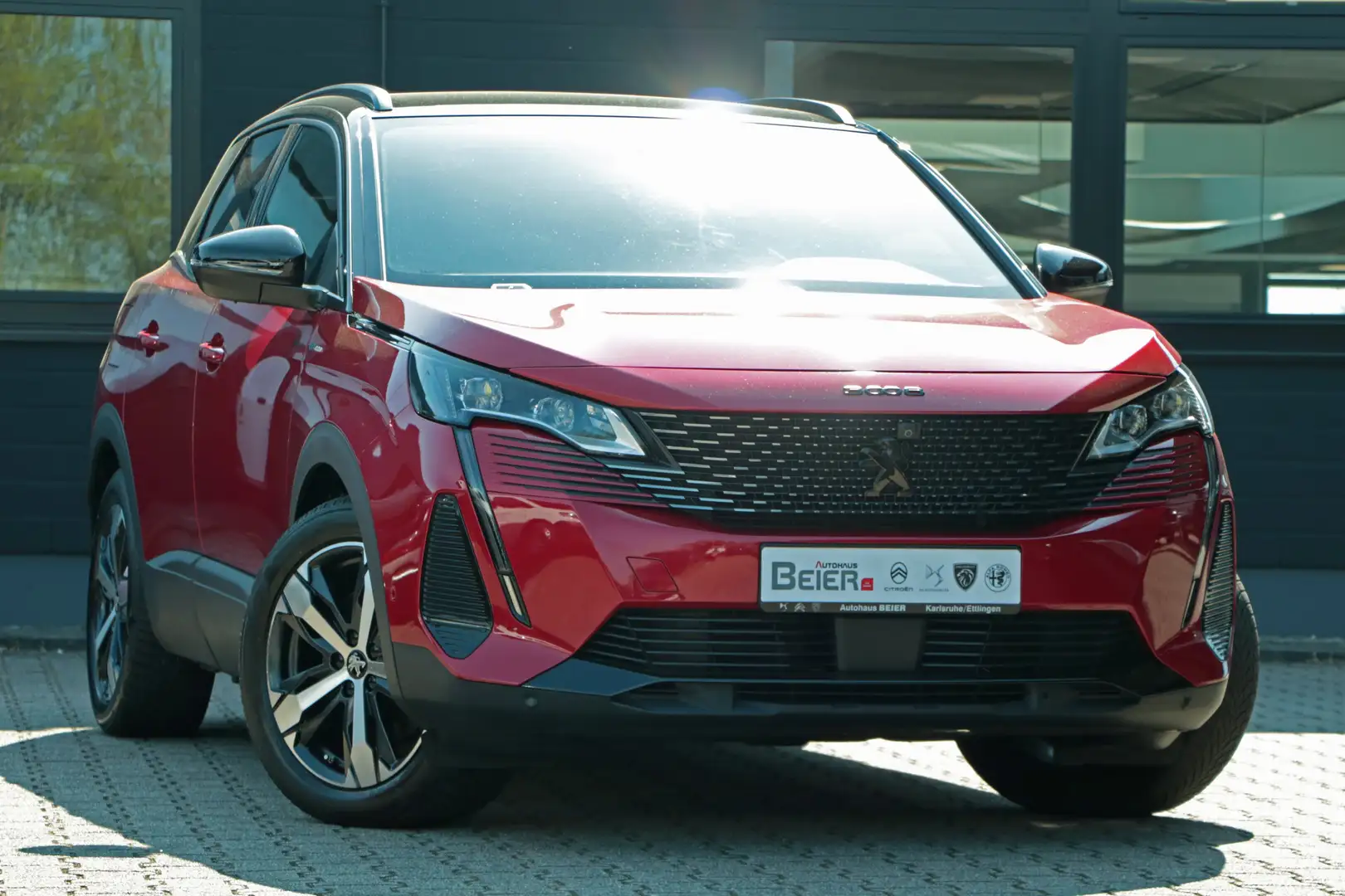 Peugeot 3008 1.6 Hybrid 225 GT Navi/ Sitzh./ Sound-System Focal Rot - 2