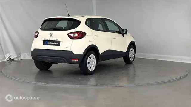 Renault Captur view 5