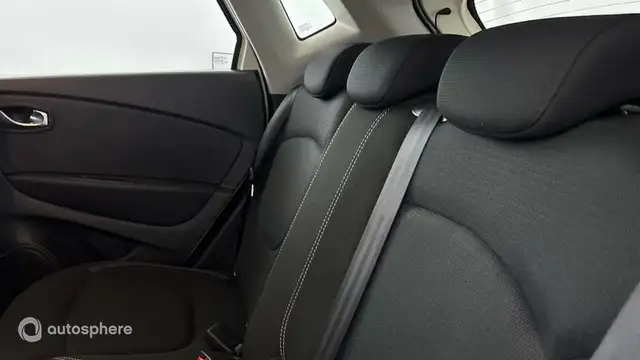 Renault Captur view 13