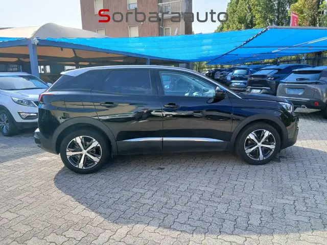 Peugeot 3008 view 6