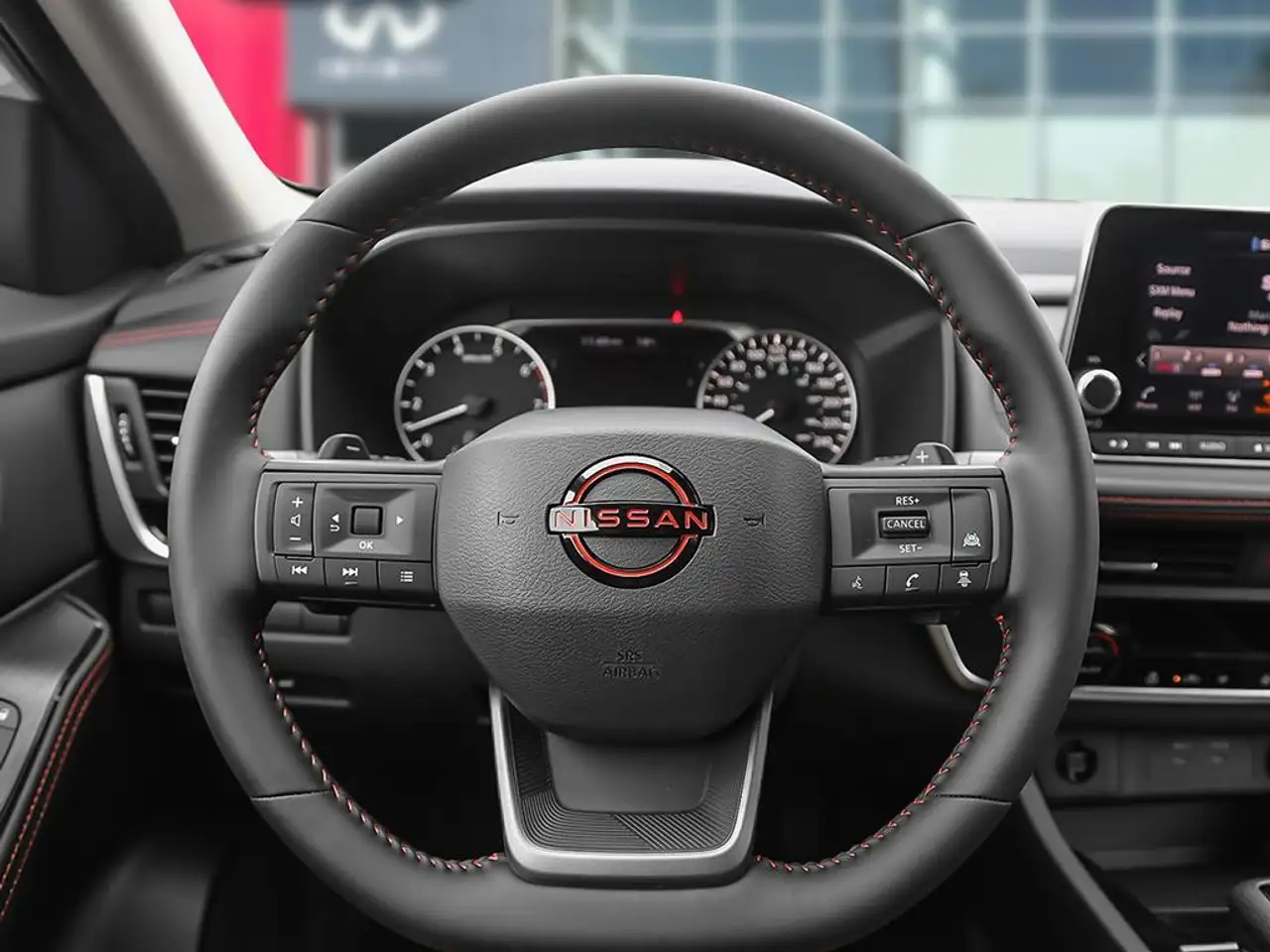 Nissan Rogue снимка Nissan Rogue