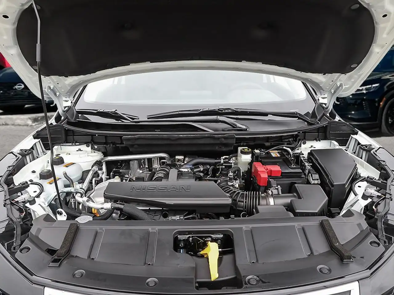 Nissan Rogue снимка Nissan Rogue