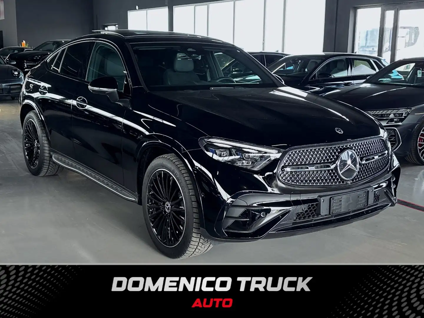 Mercedes-Benz GLC 300 d AMG Premium 4matic auto Zwart - 1