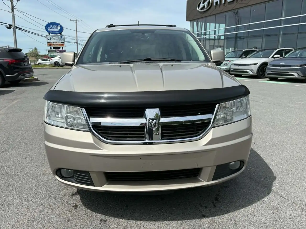 Dodge Journey снимка Dodge Journey