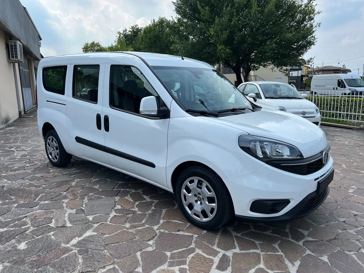 Fiat Doblo Maxi Combi 5 Posti 1.6 Mjet Bianco - 2
