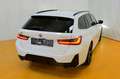 BMW 320 d 48 V xDrive Touring Aut. Weiß - thumbnail 3