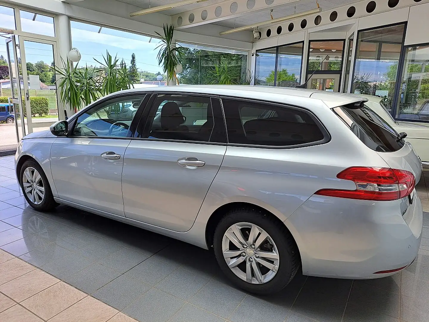 Peugeot 308 SW 1,6 BHDI Active S&S Argent - 2