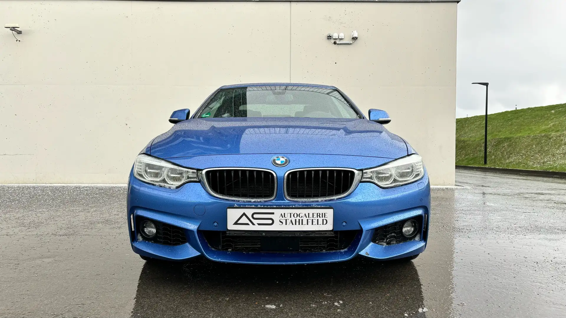 BMW 435 435d xDrive M Sport/Kamera/Memory/Navi/19'/PDC Синій - 2